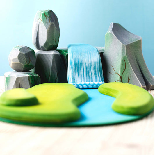 Bumbutoys River Plate, Waterfall, Mossy Rocks SET